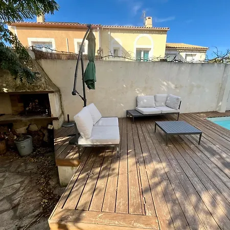 Jardin Piscine Proche Centre-ville 10 Mn Des Plages Апартаменты *