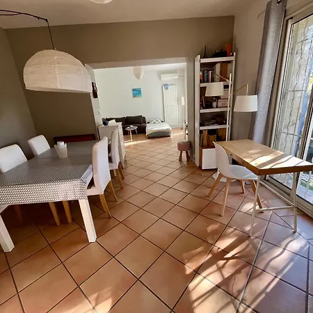 Jardin Piscine Proche Centre-ville 10 Mn Des Plages * Монпелье