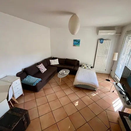 Jardin Piscine Proche Centre-ville 10 Mn Des Plages * Монпелье