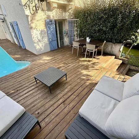 Jardin Piscine Proche Centre-ville 10 Mn Des Plages *